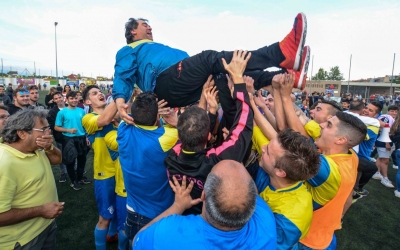 Els jugadors del Sabadell Nord mantegen l'entrenador, Quico Díaz | Roger Benet